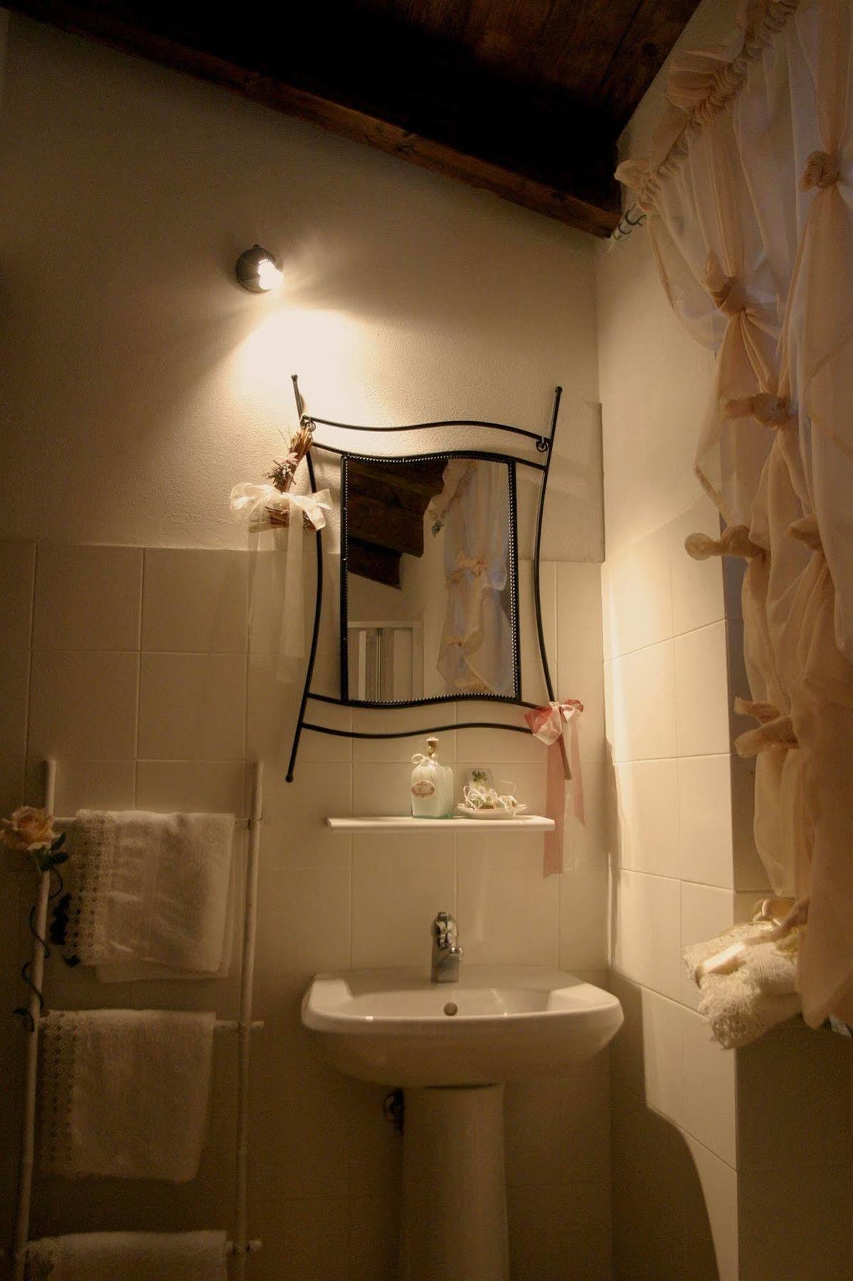 Bed and breakfast Silenzio E Buio *